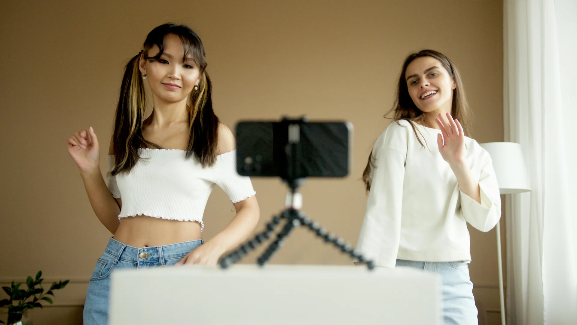 Brands and Influencers Beware: 5 Legal Mistakes You’re Probably Making Right Now